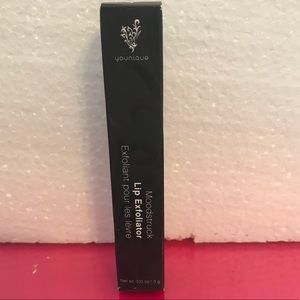 Younique Lip Exfoliator